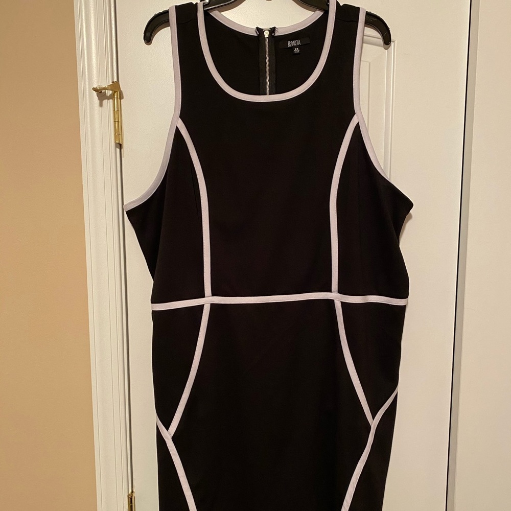 Black and White Pencil Dress